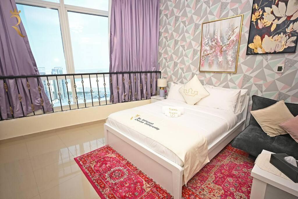Queen's Al Reem Abu Dhabi